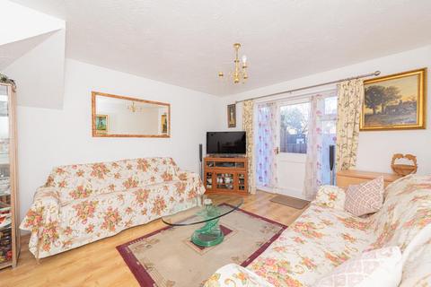 124 Jasmin Road, Epsom, KT19 9DX