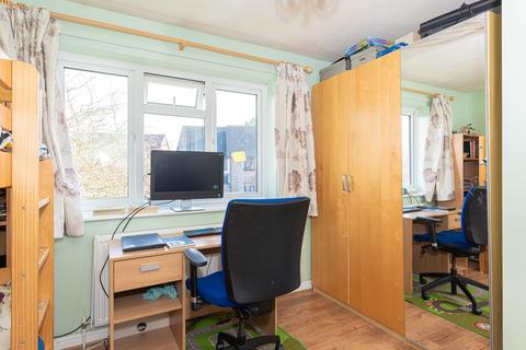 124 Jasmin Road, Epsom, KT19 9DX