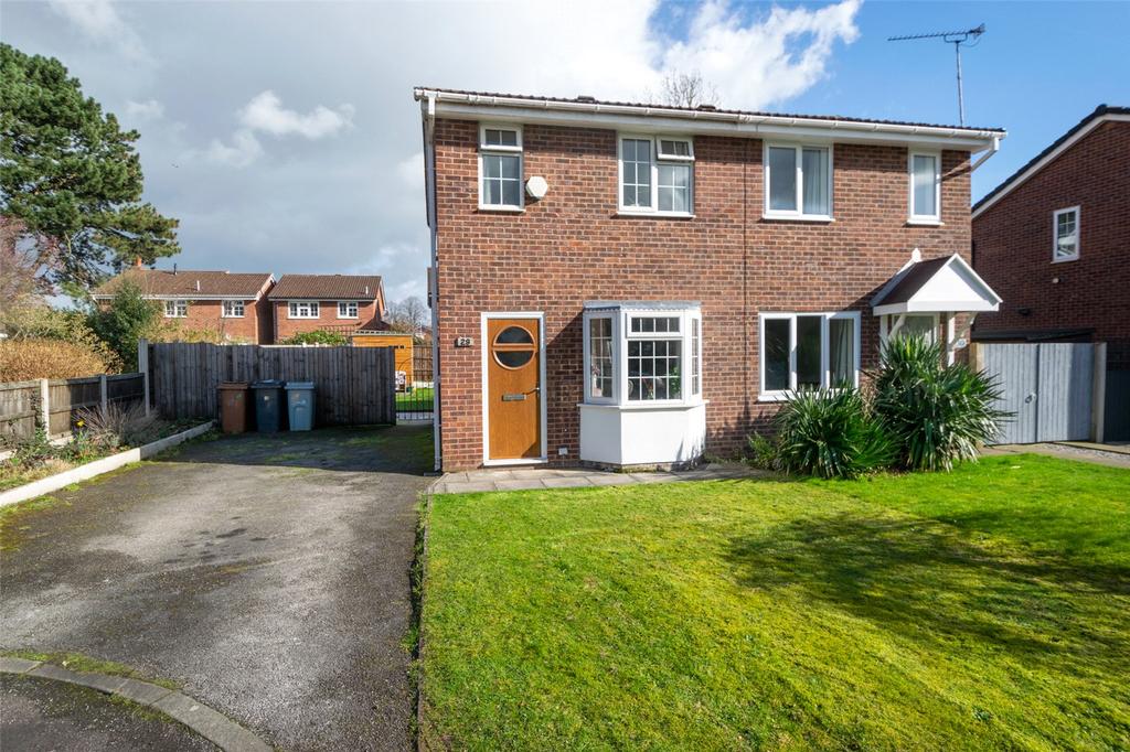 Whitley Close, Middlewich 2 bed semidetached house £170,000