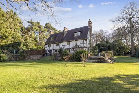Timbers Byfleet Road, Cobham, KT11 1EA