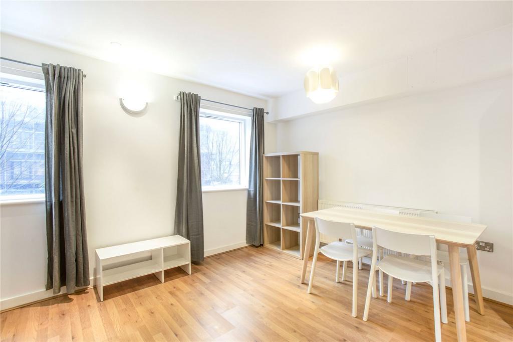 Kitchen/Reception