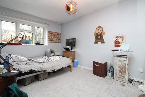 3 bedroom maisonette to rent - Wadhurst Close, Penge, SE20