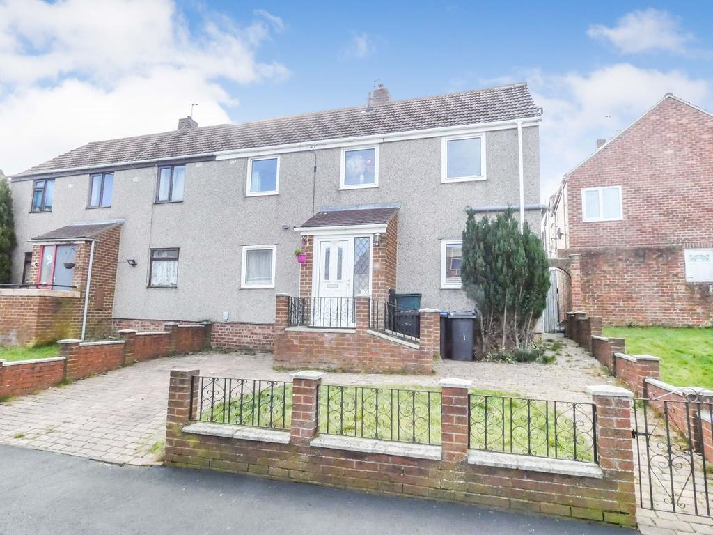 Aykley Road, Framwellgate Moor, Durham, Durham, DH1 5JJ 3 bed semi