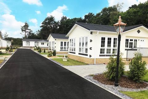 2 bedroom park home for sale - Wimborne, Dorset, BH21