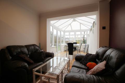 76 Monarch Drive, Worcester, WR2 6ES