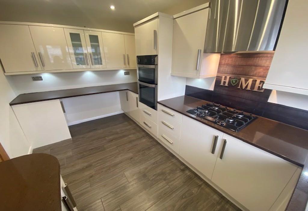 A Addenbrooke Drive, Sutton Coldfield, West Midlands 3 bed end of