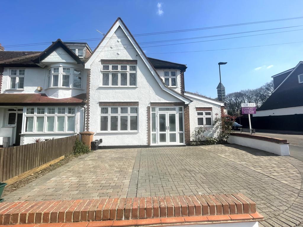 Stanhope Grove, Beckenham 4 bed property £850,000