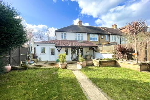 20 Stanhope Grove, Beckenham, BR3 3JA