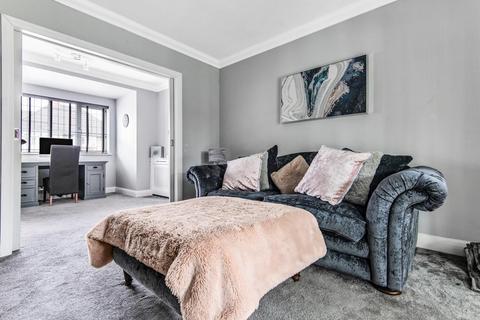 21 Hambro Avenue, Bromley, BR2 7LS