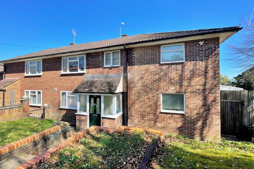 Stanmore 6 bed end of terrace house to rent £2,970 pcm (£685 pw)