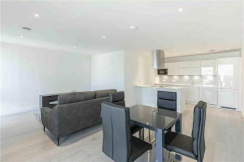 1 bedroom apartment to rent, Carriage House, City North Place, N4