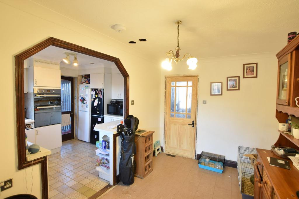 Kitchen diner