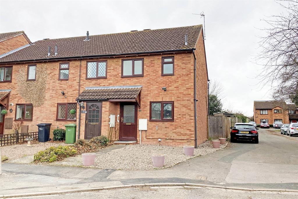 Belmont Court, Off Belmont Avenue... 2 bed house £177,500
