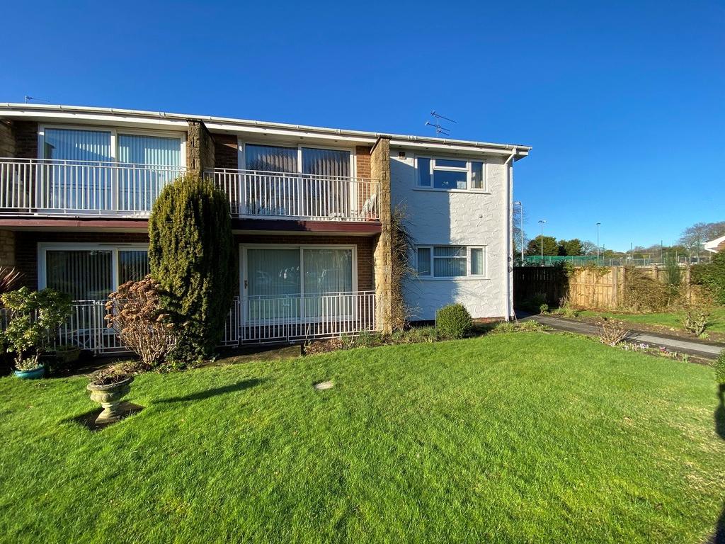 Gores Lane, Formby, Liverpool, L37 3 bed apartment £275,000