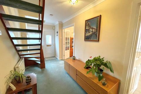 24 Bushbys Park, Formby, Liverpool, L37 2EF