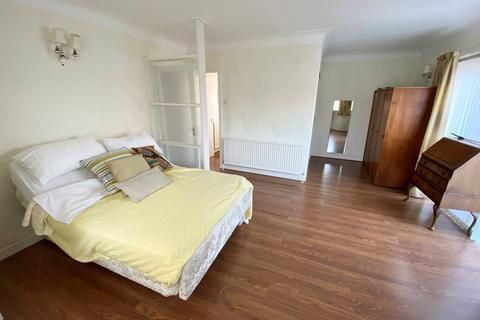 68 Cable Street, Formby, Liverpool, L37 3LX