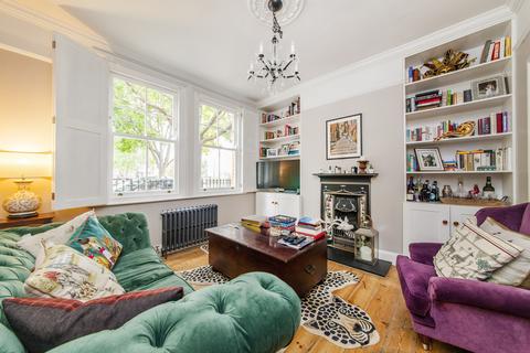 3 bedroom terraced house to rent, Montefiore Street, SW8