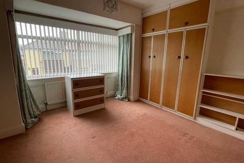 14 Condor Close, Liverpool, L19 5NU
