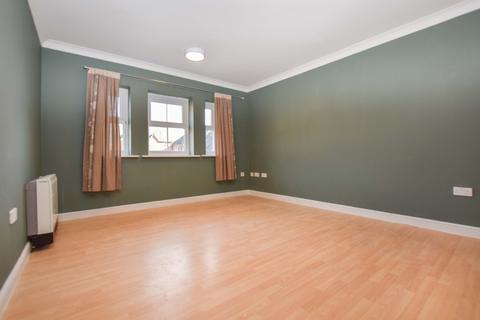 2 bedroom flat to rent, New Copper Moss, Altrincham, Greater Manchester, WA15
