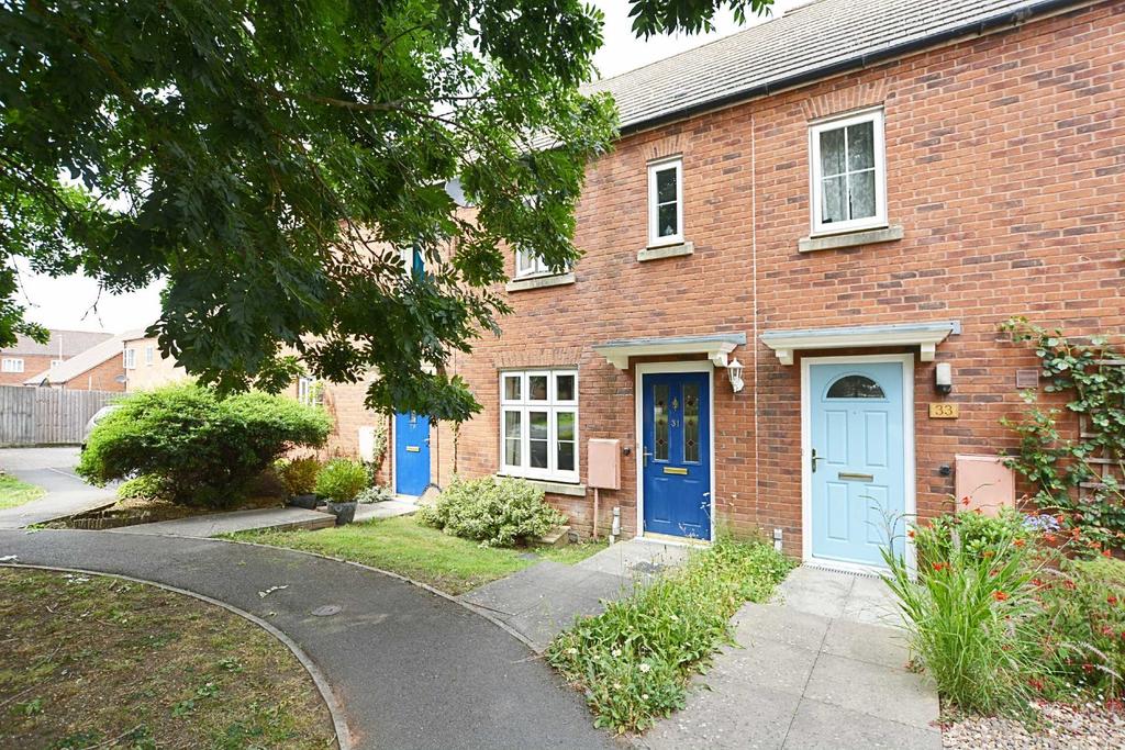 Thatcham Avenue, Kingsway... 2 bed terraced house £800 pcm (£185 pw)