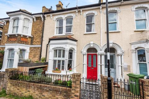 107 Howson Road, London, SE4 2BB
