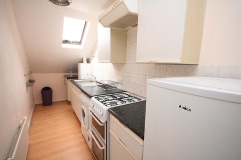 1 bedroom flat to rent, Dunsmure road, Stoke Newington