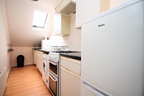 1 bedroom flat to rent, Dunsmure road, Stoke Newington