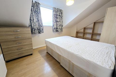 1 bedroom flat to rent, Dunsmure road, Stoke Newington