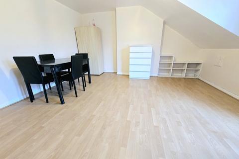 1 bedroom flat to rent, Dunsmure road, Stoke Newington