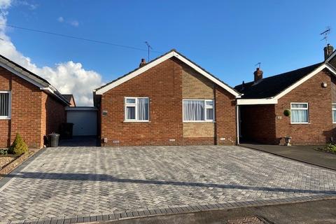 2 bedroom bungalow to rent, Friars Avenue, Stone, ST15