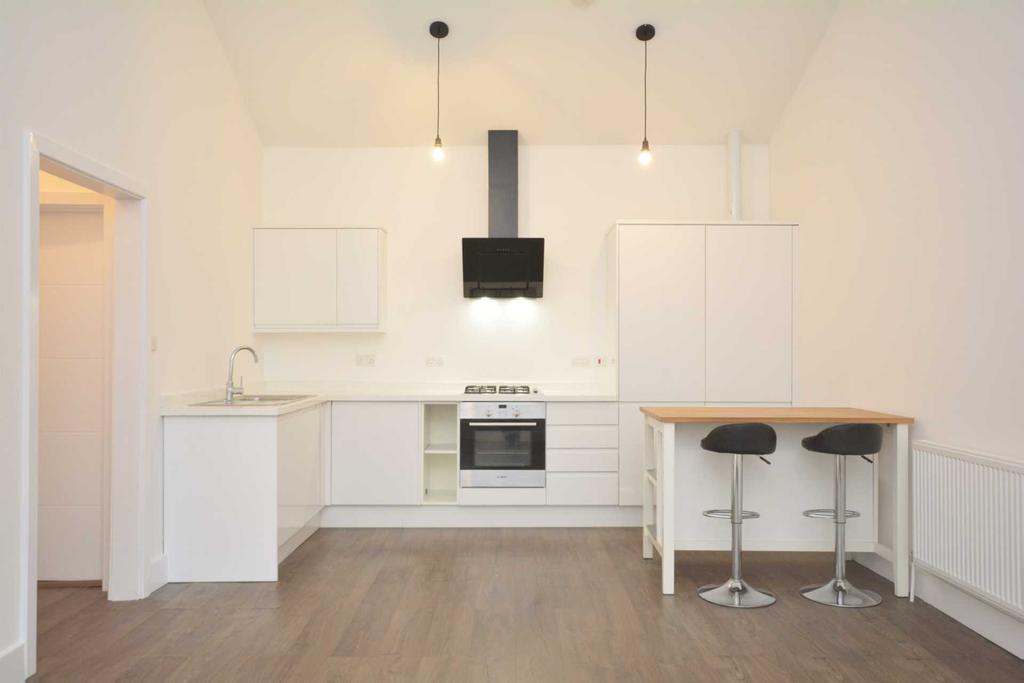 Cameron Road, Chesham HP5 1 bed bungalow £235,000