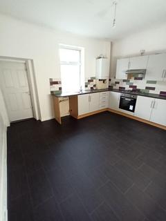 3 bedroom terraced house to rent, Barnes Street, Clayton Le Moors BB5