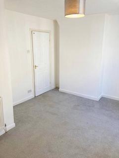 3 bedroom terraced house to rent, Barnes Street, Clayton Le Moors BB5