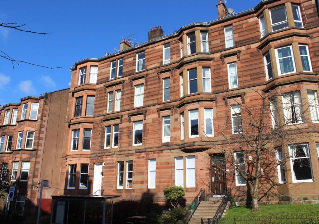 Clarence Drive, Flat 1/3, Hyndland, Glasgow, G12 9RN 2 bed flat £995