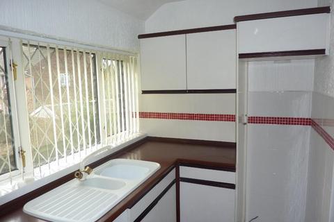 2 bedroom flat to rent, Ely Place, Alumwell, Walsall, WS2