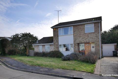 21 Marshall Close, Feering, Colchester, CO5 9LQ