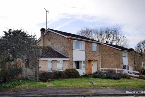 21 Marshall Close, Feering, Colchester, CO5 9LQ