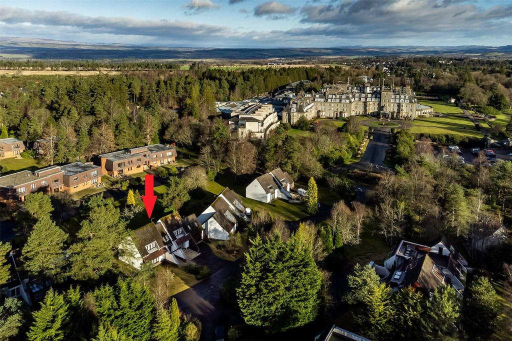 3a Balmoral Court