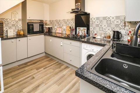 30 Adelaide Close, Waddington, Lincoln, LN5 9XN