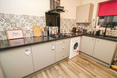 30 Adelaide Close, Waddington, Lincoln, LN5 9XN