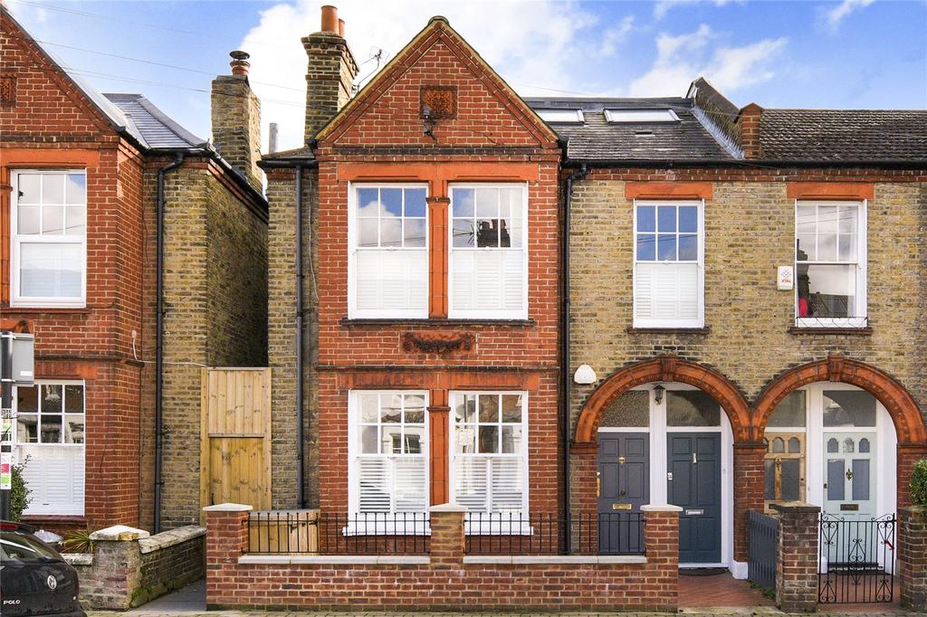 Isis Street, Earlsfield, London, SW18 2 bed apartment £700,000