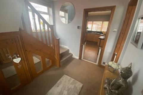 13 Alder Avenue, Ystradgynlais, Swansea, SA9 1AQ