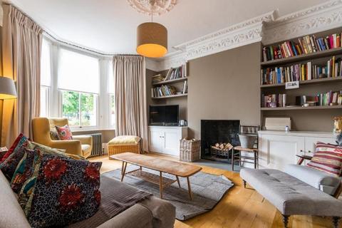 1 Calais Street, London, SE5 9LP