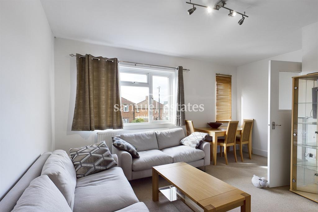 Havelock Road, London, SW19 2 bed flat £1,500 pcm (£346 pw)