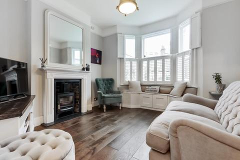 12 Rowlls Road, Kingston Upon Thames, KT1 3ET