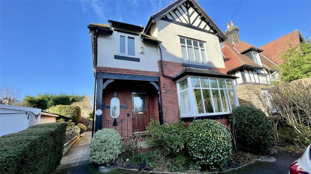 Mount Vernon Road, Barnsley, S70 4 bed detached house for sale £375,000