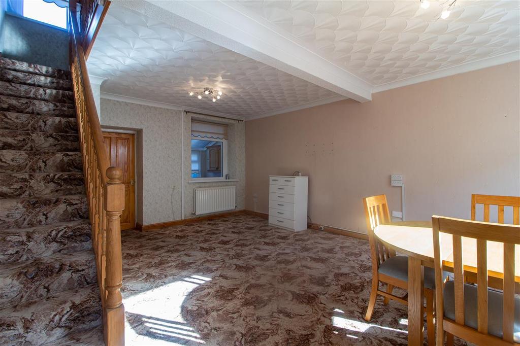 Bonvilston Road, Trallwn, Pontypridd 3 bed terraced house £152,500