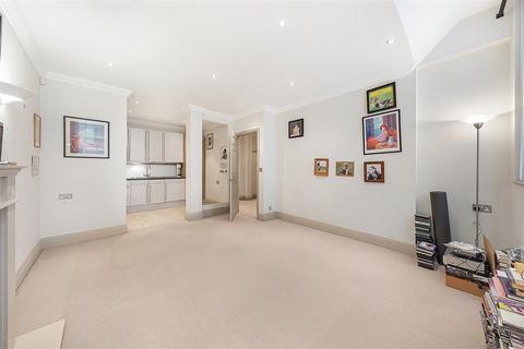 2 bedroom flat for sale, Westmoreland Terrace, SW1V