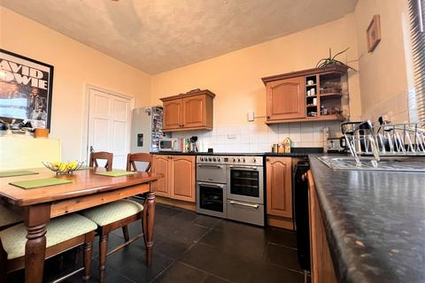 43 Agnes Road, Barnsley, S70 1NJ