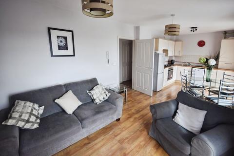 2 bedroom apartment to rent, Rosedawn Close East, Hanley